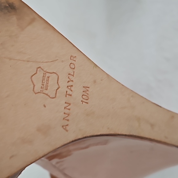 Ann Taylor Dagny Pink Patent Leather Peeptoe Ankle Strap Wedge Sandal Si… - Picture 13 of 15